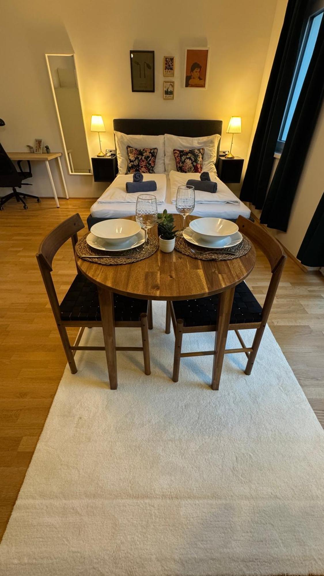 Apartment Modernes & Ruhiges Mit Balkon Wien